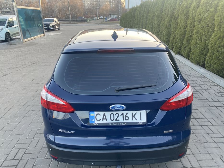 Форд фокус ! Не фарбований!!!