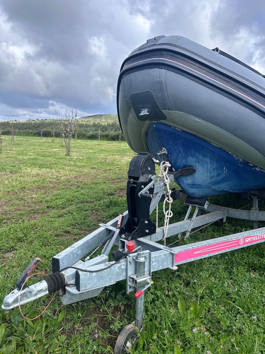 Semi-Rígido 6m | Yamaha 115hp 2021 (57h) | Atrelado Satellite