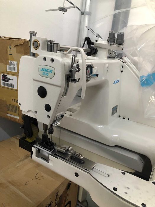 Máquina Costura Inglesa Jack JKT927OD