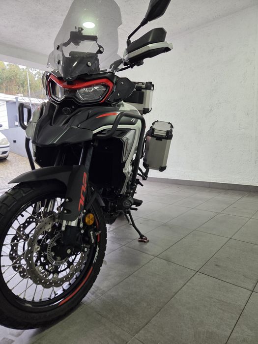 Benelli TRK 702X