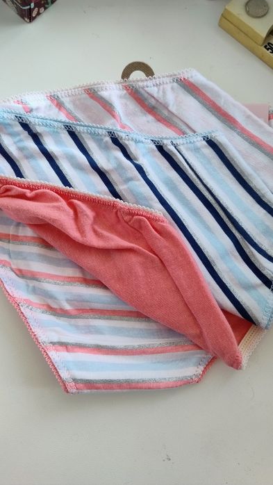 Труси дитячі на дівчину