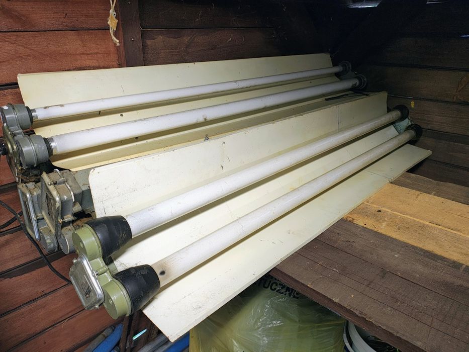 Oprawy świetlówki PRL Loft