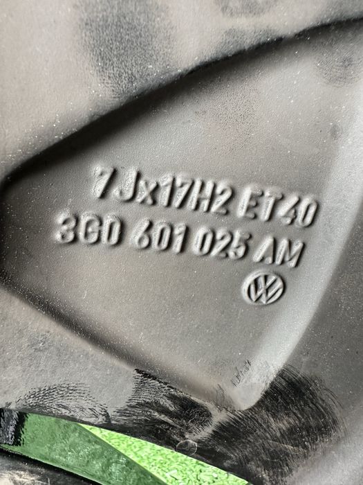 Диски  R17  5/112.  Vw e-Golf, Golf, Passat, Caddy .