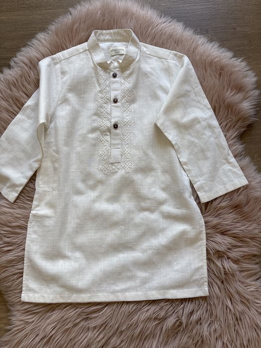 Сорочка з вишивкою