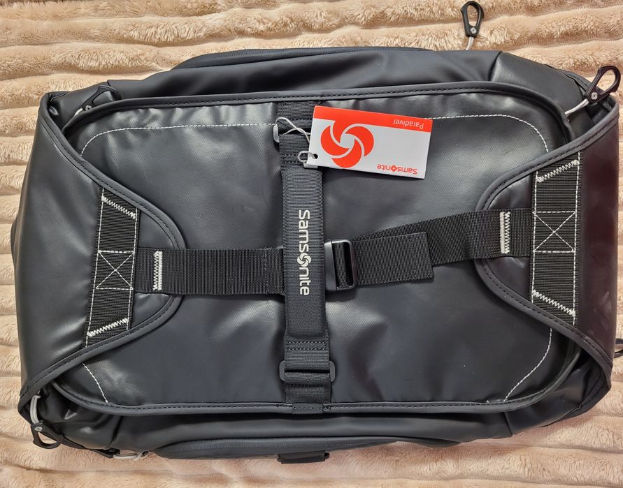 Nowa torba podróżna Samsonite Paradiver Light Duffle 55/22 Czarna 52L Nowa z metką unisex