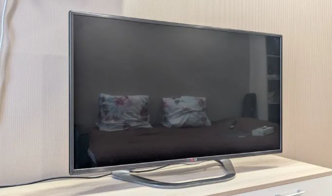 Продам телевізор LG