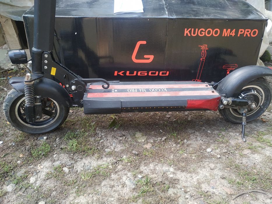 ЕлектросамокатKugoo M4 Pro