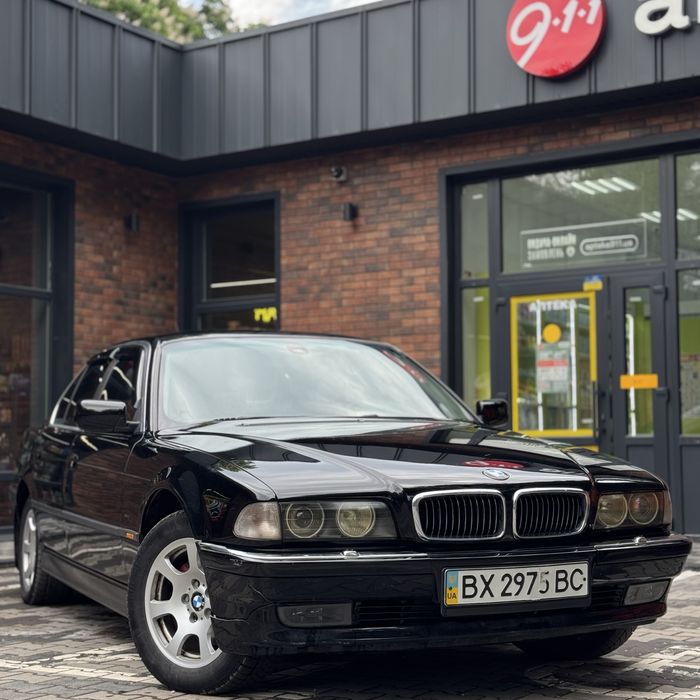 BMW e38 1994 3.0 m60