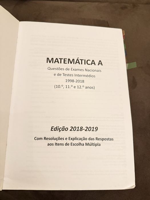 Livro exame Matematica A