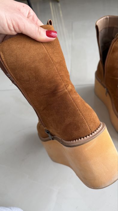 Ботинки на платформе