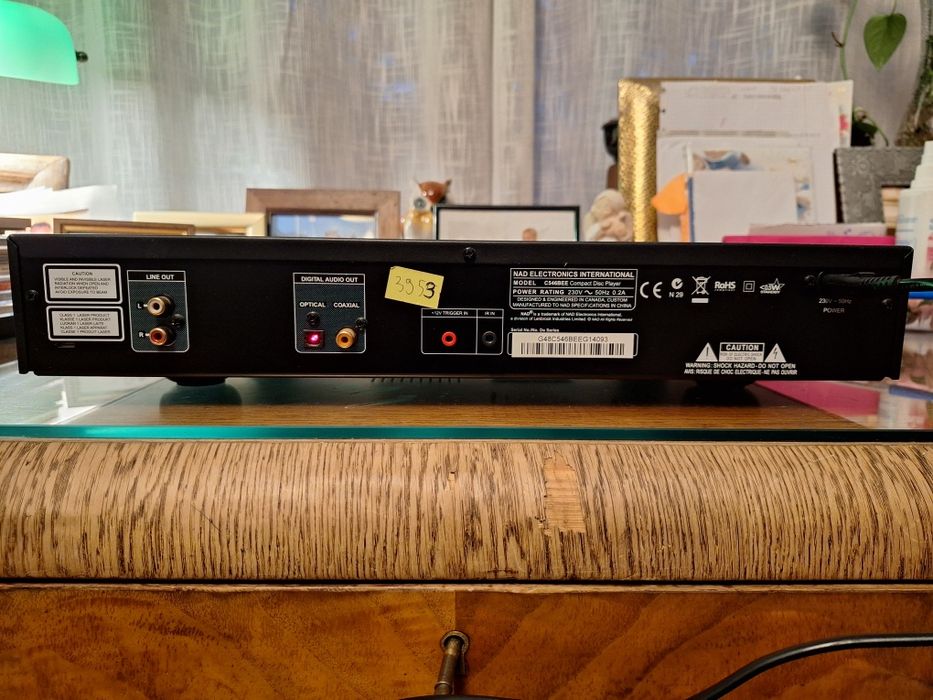 Odtwarzacz CD NAD  C546 Bee