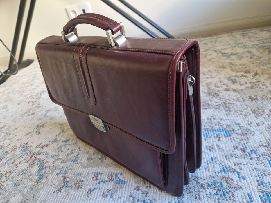 Mala de pele natural