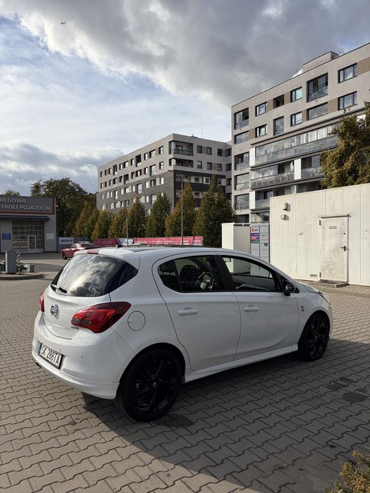 Opel Corsa E 2015 rok Color Edition