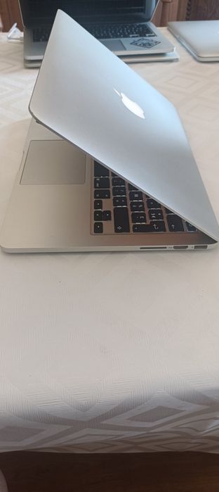 MacBook Pro Retina 13" Early 2015 – Estado Impecável | 8GB Ram SSD | Carregador novo