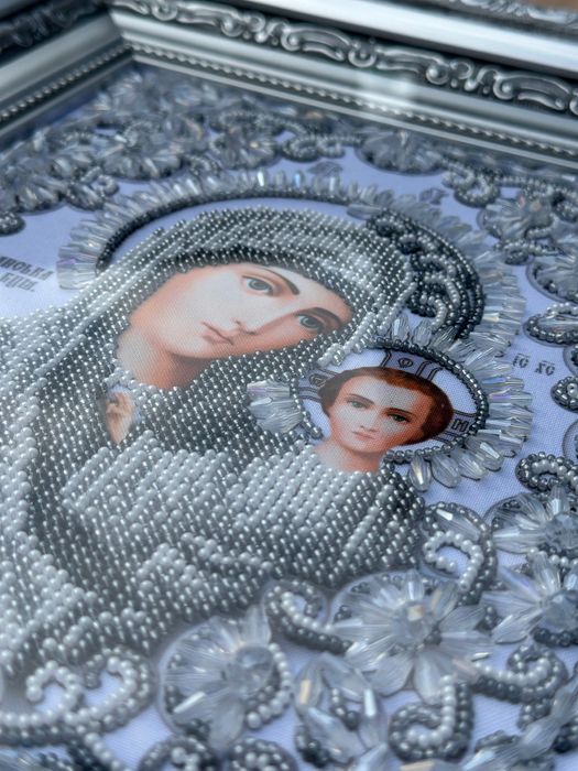 Вінчальні ікони вишиті бісером
