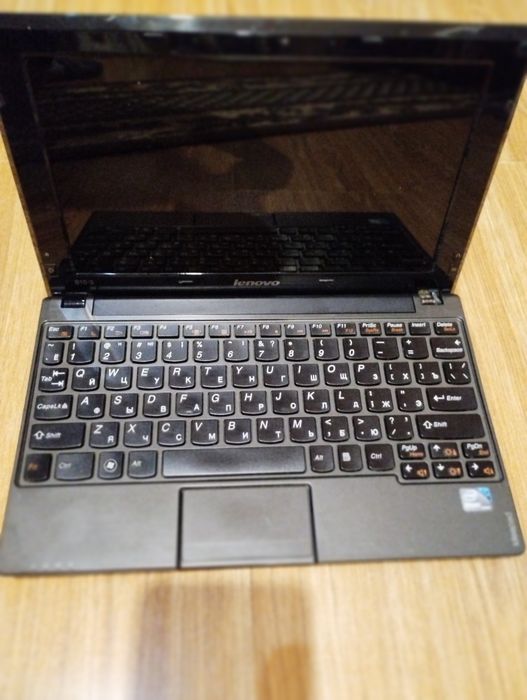 Нетбук Lenovo S10-3