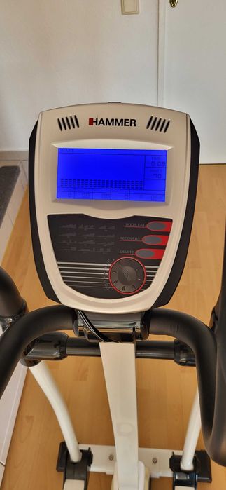 Solidny orbitrek Hammer