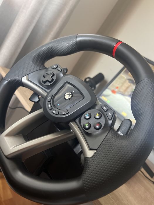 Volante e pedais Master