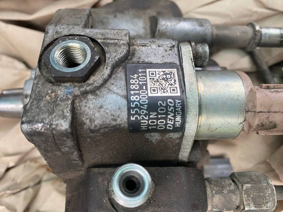 Топлівний насос астра j1.7  125 kv