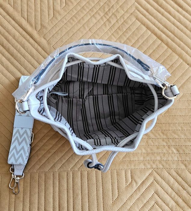 NOWY worek-torebka w kolorze beżowym