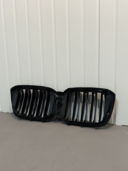 Ноздрі решітки BMW X3 X4 G01 G02 2022-2024 LCI Black чорні рестайлінг