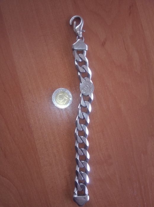 srebrny brazoletka