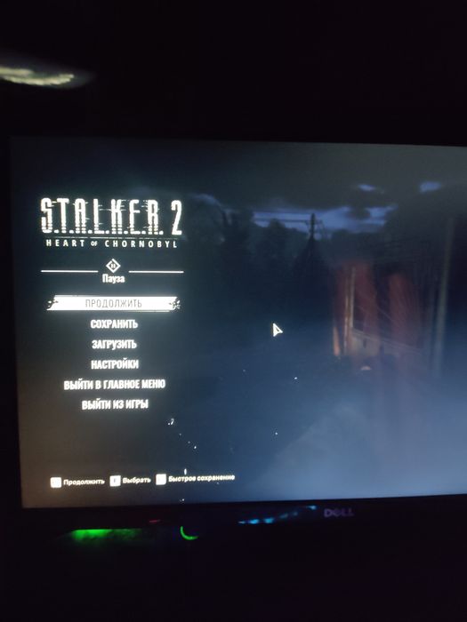 ПК тянет любые игры на высоких i3 8100 + 1070 8gb+ssd 256 16 ddr4