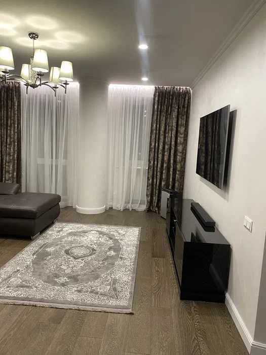 Продам шикарну 3х кімн. квартиру в ЖК на Гагарина 41/2,86м2(код17737)