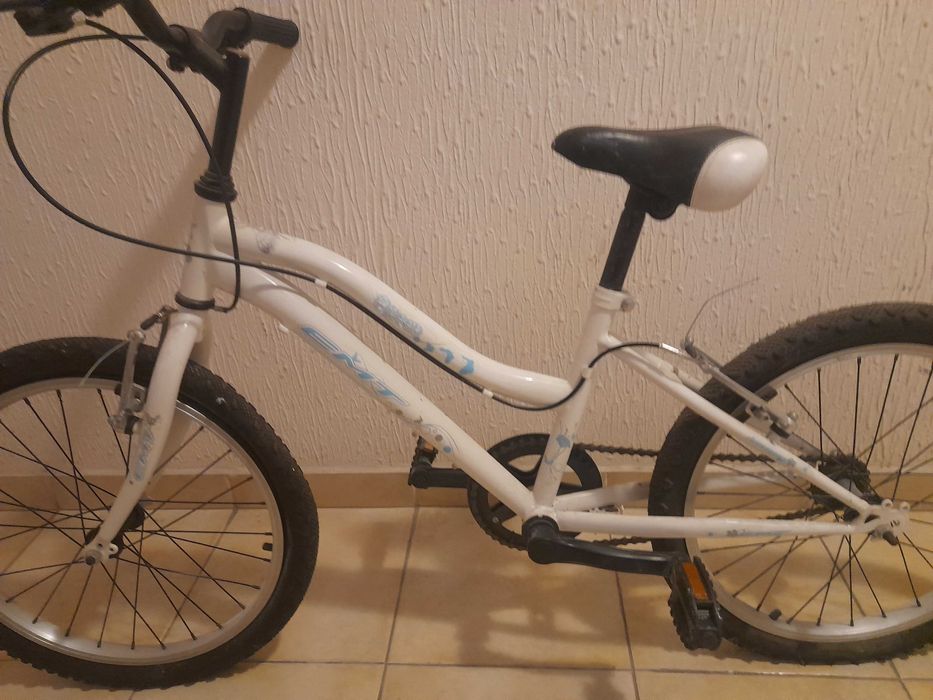 Bicicleta menina