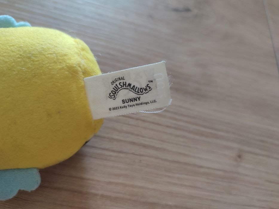 Pszczółka Squishmallows