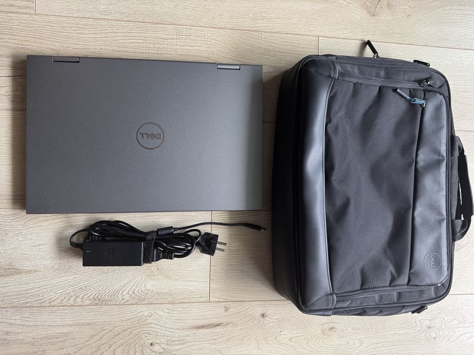 Dell Inspiron 15 5578 2-in-1 i5 / 8GB / SSD + stacja Dell D3100 + torba Dell