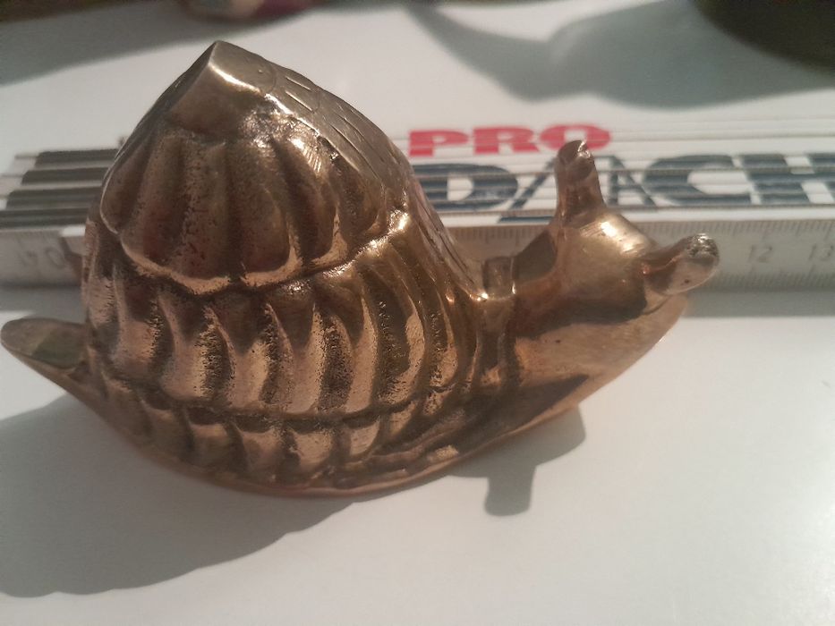 Figurka ślimaka z mosiądzu bardzo ładna ozdoba wnętrza, kolekcji