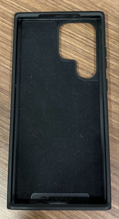 Capa telemovel Quad lock .