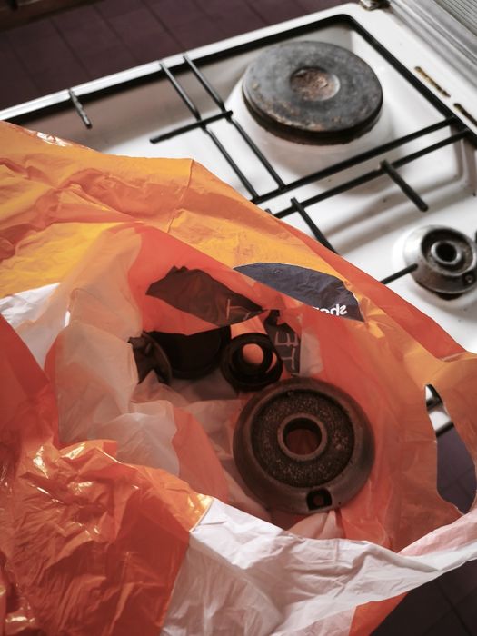 Forno com fogão de 4 bocas