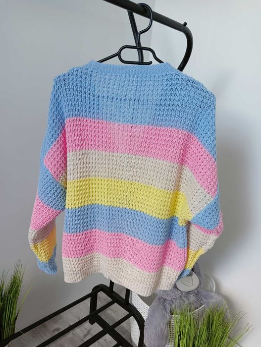 Sweter damski nowy