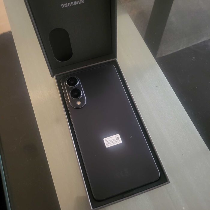 S25 Edge Preto 256Gb - 4 ciclos de carregamento + Case + Protetor