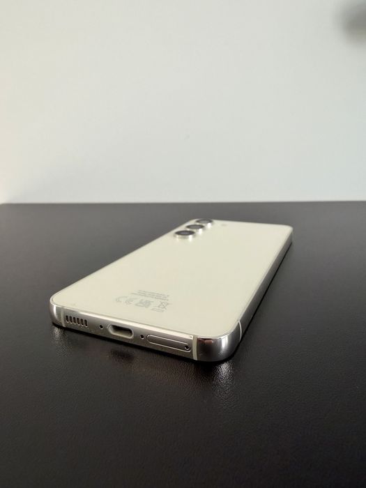Samsung Galaxy S23 8/256GB