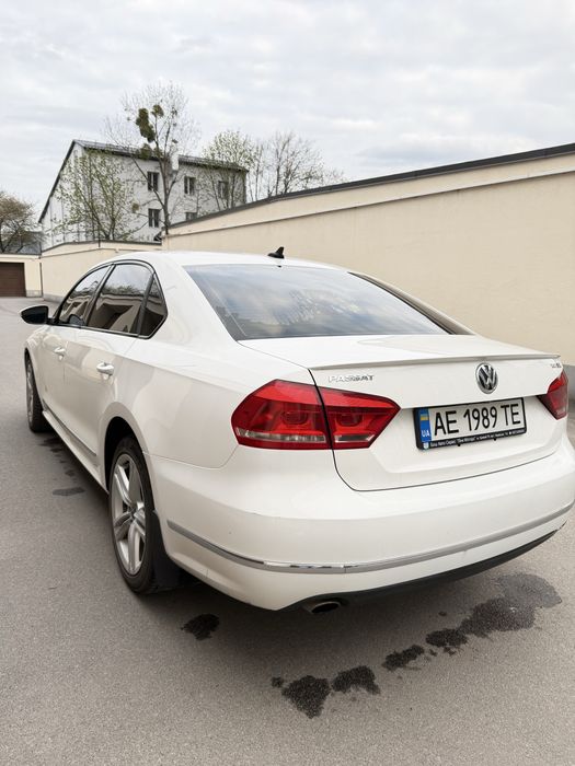 Volkswagen passat b7 NMS 2.0tdi SLE