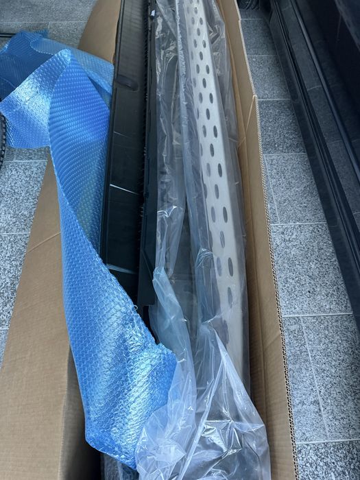 Estribos (pousa pes) originais mercedes