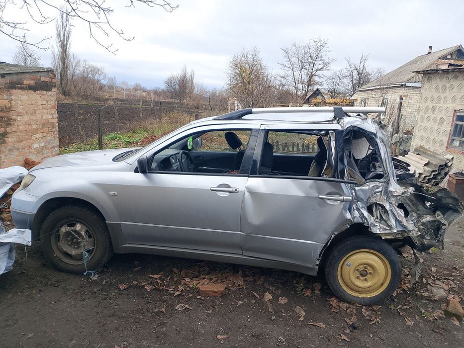 Продам мітсубісі аутлендер