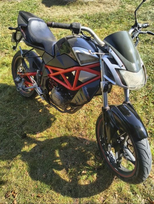 Megelli 125 S – odpala, jeździ, kratownicowa rama