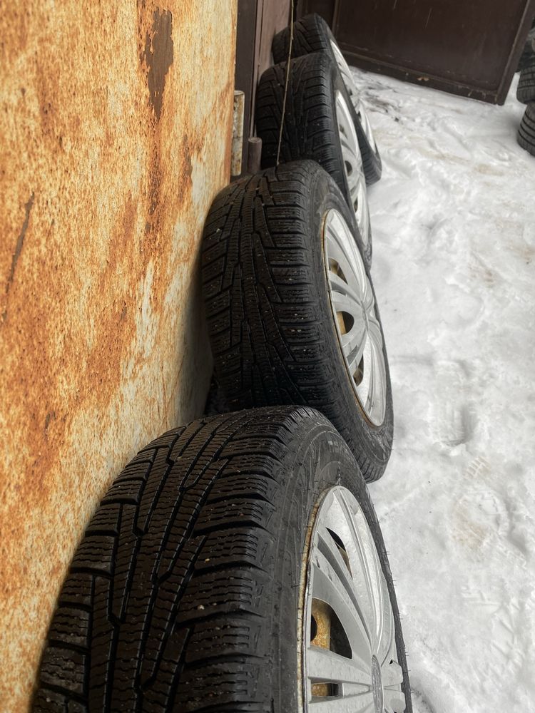 185/65 R15 зима Nordman RS2, Ніссан, Рено колеса в зборі: 8 000 грн ...