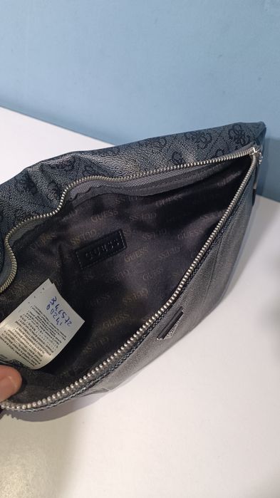 Bolsa Guess como nova