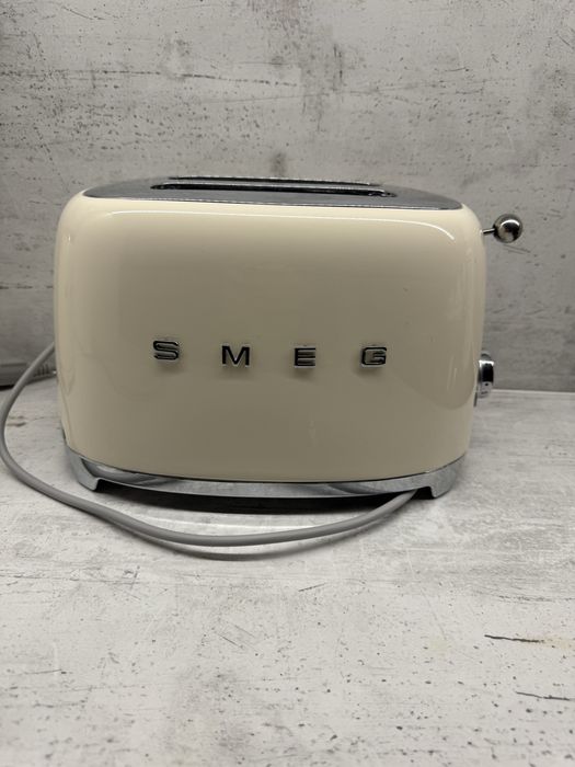 Toster smeg opiekacz beżowy srebrny nowoczesny