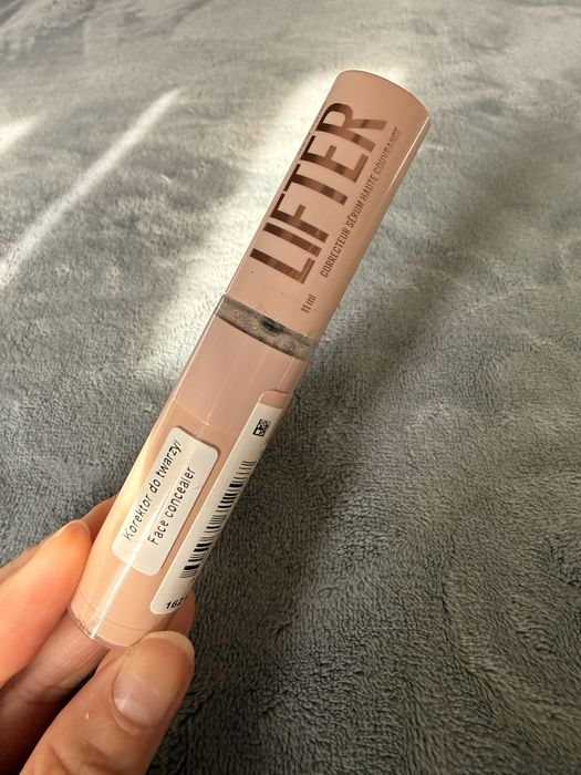 Maybelline lifter korektor 05