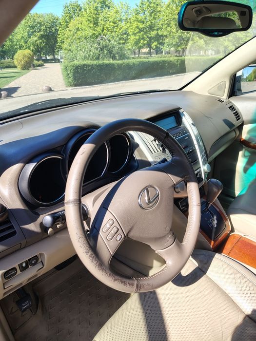 Продам Лексус 330