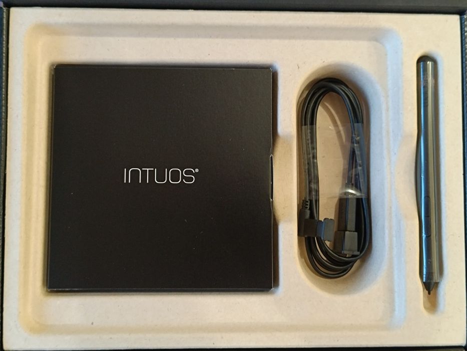 Графічний планшет Wacom Intuos comic