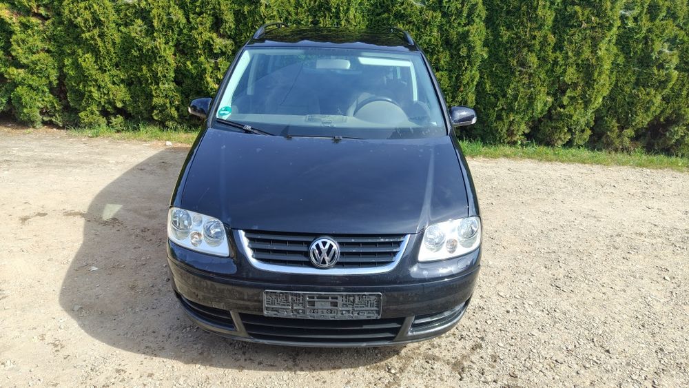 Zderzak przód Touran spryskiwacze lamp lc9x