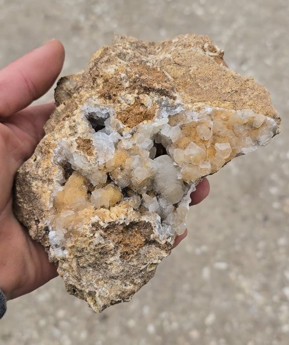 Kalcyt, piękne kryształy, okaz dwustronny. Siewierz. Naturalny minerał.