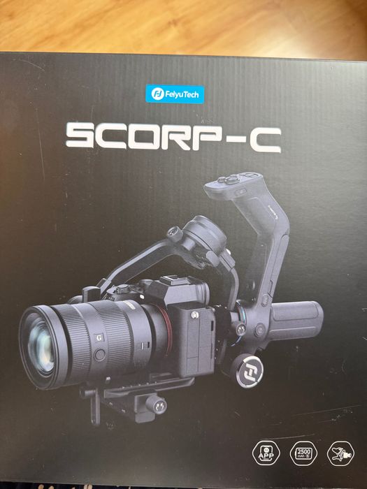 Gimbal ręczny FEIYUTECH Scorp-C do VDSLR Czarny